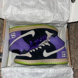 OG Nike dunk 🟪send help🟪